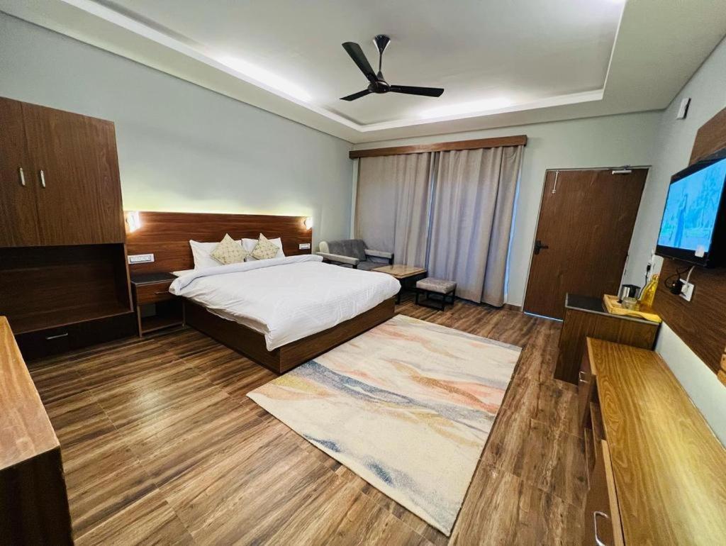 The Foresta By Orchid Hospitality & Holidays Hotel Mukteshwar Kültér fotó