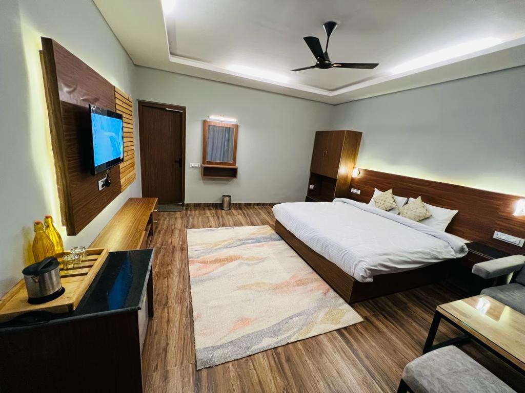 The Foresta By Orchid Hospitality & Holidays Hotel Mukteshwar Kültér fotó