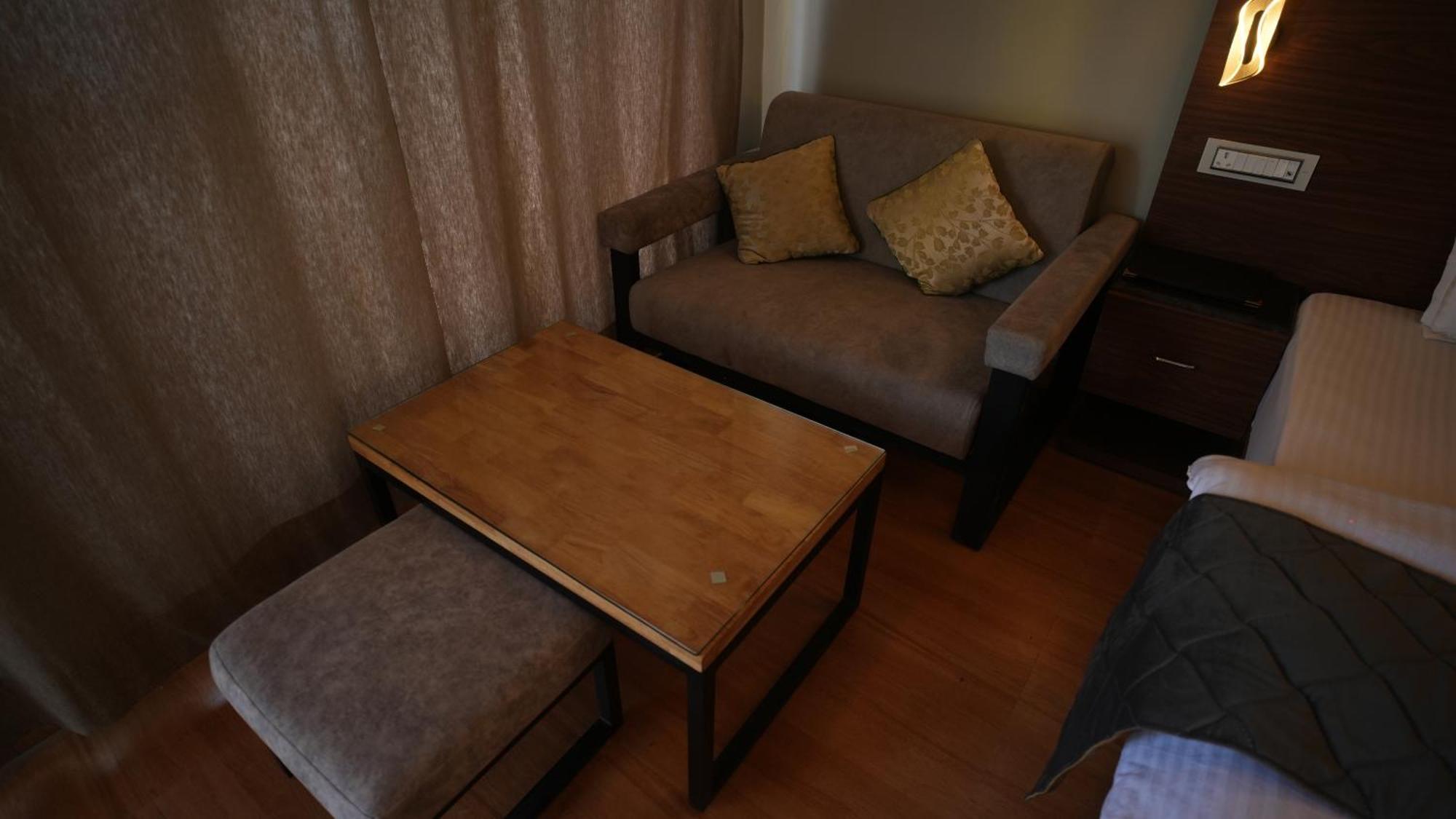 The Foresta By Orchid Hospitality & Holidays Hotel Mukteshwar Kültér fotó