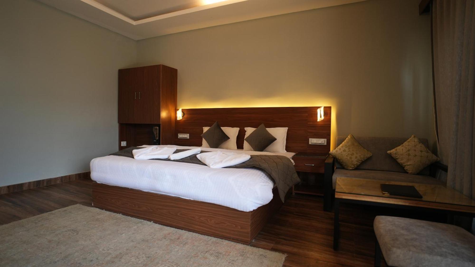 The Foresta By Orchid Hospitality & Holidays Hotel Mukteshwar Kültér fotó